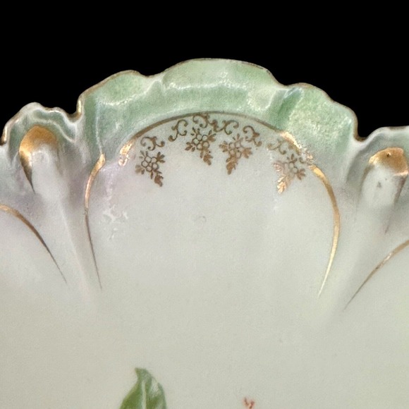 R S PRUSSIA ANTIQUE PORCELAIN ROSES JEWELRY CANDY DISH GOLD GREEN HAND PAINTED - Picture 10 of 15
